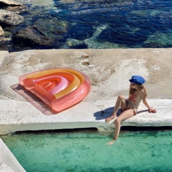 Pink Rainbow Adult Buoy - Lie On Rainbow SUNNYLIFE - Picture 3 of 7